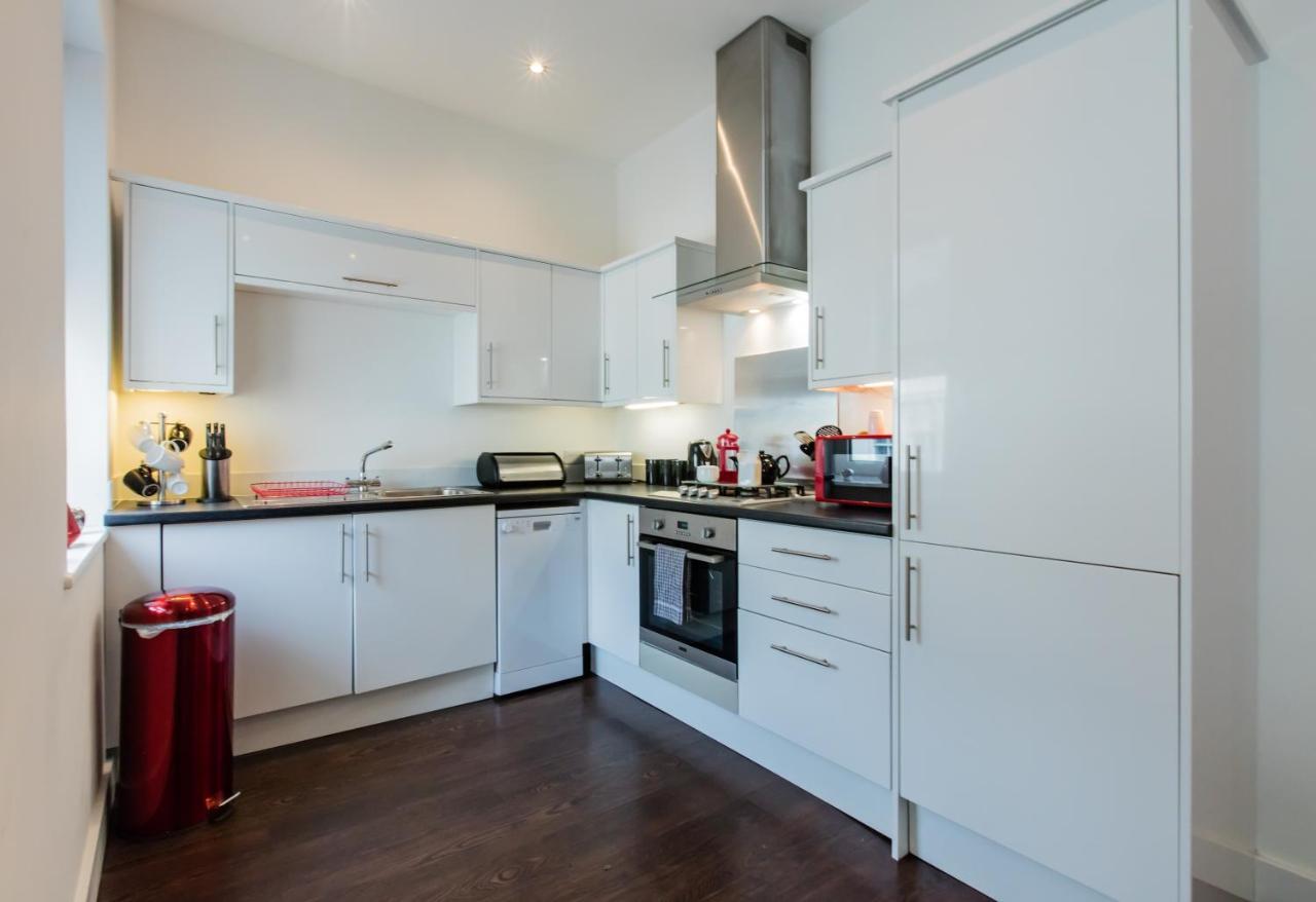 Strathmore House Apartments プリマス エクステリア 写真