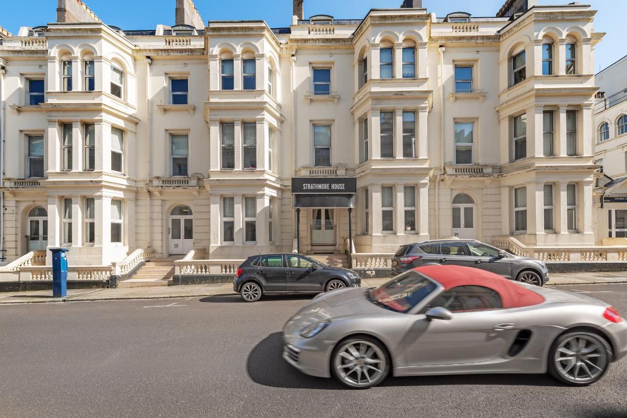 Strathmore House Apartments プリマス エクステリア 写真