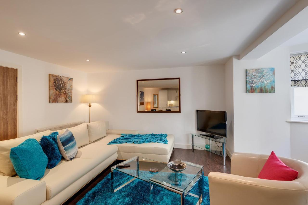 Strathmore House Apartments プリマス エクステリア 写真